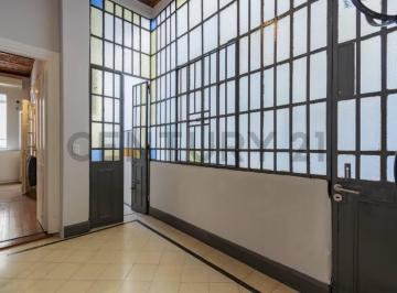 PH · 107m² · 4 Ambientes · Venta PH 4 Amb con Terrazas Propias en Almagro