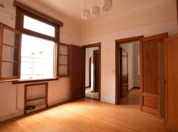 Departamento en Venta en Monserrat, Capital Federal, Buenos Aires