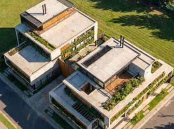 Departamento de 3 ambientes, Ezeiza · Dúplex en Venta en Racedo Vivace Canning de Pozo