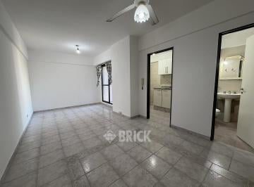 Departamento · 26m² · 1 Ambiente · La Rioja Al 100 - Balcon Todo Sol