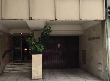Garage · 11m² · Cochera Fija en Venta Ubicado en Barrio Norte, Capital Federal