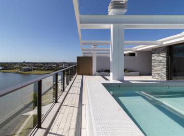 Departamento · 178m² · 4 Ambientes · 2 Cocheras · Exclusivo Penthouse Premium, Terraza Privada y Piscina Propia.