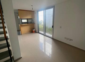 PH · 95m² · 4 Ambientes · 1 Cochera · Duplex en Housing 1 Dor C/cochera - Arguello