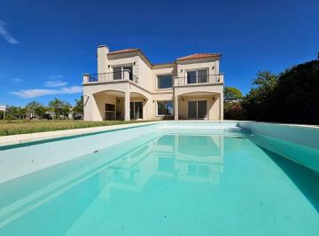 Casa de 5 ambientes, Escobar · Casa en Venta Puertos de Escobar
