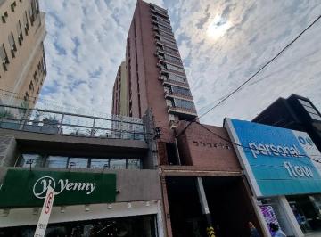 Departamento de 6 ambientes, Resistencia · Departamento 4 Dorm. en Microcentro de La Ciudad
