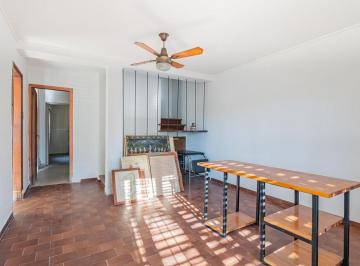 SVA-SVA-145_2 · (Propiedad Reservada) Casa en Venta, 4 Ambientes, La Plata