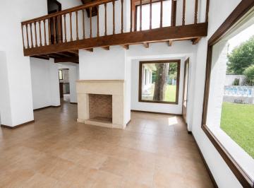 Casa · 350m² · 6 Ambientes · 5 Cocheras · Venta - Casa 350 m Ing. Maschwitz