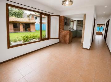 Casa · 350m² · 6 Ambientes · 5 Cocheras · Venta - Casa 350 m Ing. Maschwitz