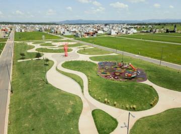 Terreno · 360m² · Lotes Nobu Town I