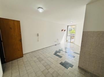 Departamento · 30m² · 2 Ambientes · Venta de Departamento en Alberdi - 1 Dormitorio