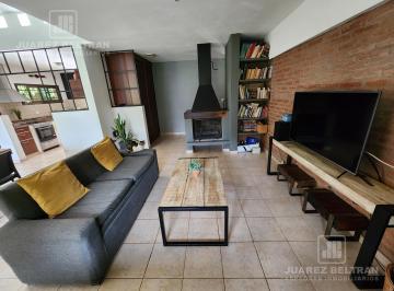 Casa · 131m² · 7 Ambientes · 2 Cocheras · Venta - Casa 3 Dorm. con Pileta - Pasaje 9 de Julio 408, Villa Allende
