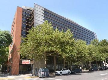 Oficina comercial · 280m² · 1 Ambiente · 2 Cocheras · Oficna en Alquiler en Puerto Madero