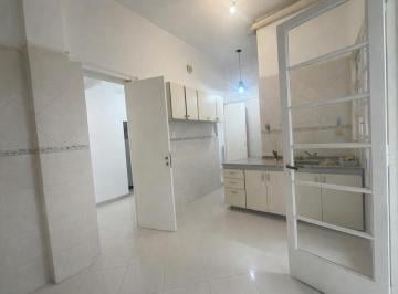 PH · 76m² · 4 Ambientes · PH en Caballito Sur Pb 4 Amb con Amplitud 2 Patios y Gran Comodidad. Apto Profesional