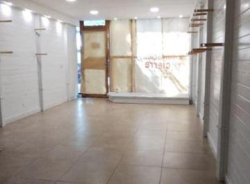 SCZ-SC2-243_2 · Alquiler Anual Local Comercial en Zona Centrica de Pinamar