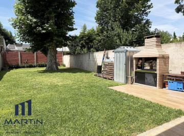 Casa · 90m² · 3 Ambientes · Casa en Venta 3 Ambientes en Bella Vista Barrio con Portón