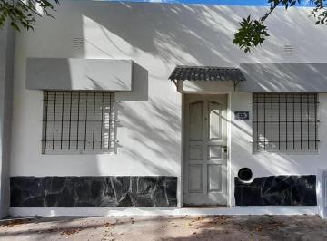 PH · 48m² · 3 Ambientes · Casa PH en Venta - Chivilcoy