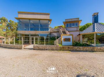 Hotel · 1321m² · 5 Ambientes · Excelente Complejo de Cabañas en Chapadmalal