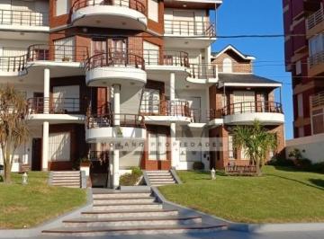 Departamento · 99m² · 4 Ambientes · Duplex en Venta - 2 Dorm., Cochera y Vista Parcial Al Mar