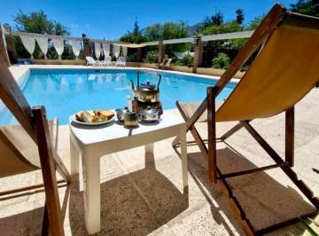 Foto · Complejo de Cabañas en Funcionamiento 5 Unidades Piscina Capilla del Monte