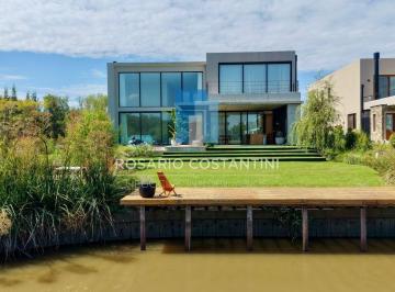 Casa · 480m² · 6 Ambientes · 2 Cocheras · Venta Casa con Amarra Propia en Barrio Náutico El Yacht, Nordelta