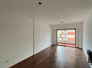 Departamento de 7 ambientes, Rosario · Mendoza 682