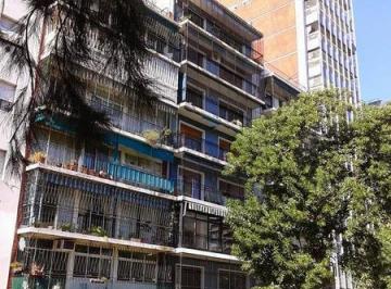 Departamento · 83m² · 3 Ambientes · 3 Ambientes Caballito Frente Parque Rivadavia 5to Piso Muy Buena Vista