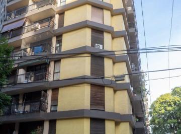 Departamento de 2 ambientes, Recoleta · 2 Ambientes Piso Alto Muy Luminoso a La Calle
