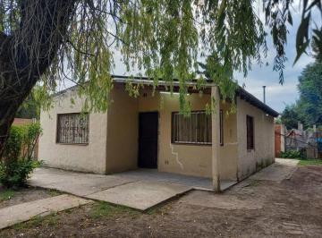 Casa · 60m² · 3 Ambientes · Casa en Venta - 2 Dorm. 1 Baño - 288 m² - Merlo