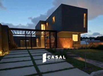 Casa de 3 ambientes, Córdoba · A Estrenar - de Categoría - con Pileta - Mansos del Sur