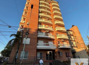 Departamento · 102m² · 4 Ambientes · 1 Cochera · Departamento en Venta - 3 Dorm. 2 Baños - 117 m² - Berazategui