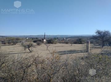 Campo · 250m² · 5 Ambientes · 2 Cocheras · Campo - Tanti