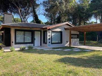 Casa · 120m² · 4 Ambientes · 1 Cochera · Casa en Venta - 3 Dorm. 2 Baños - Pinamar
