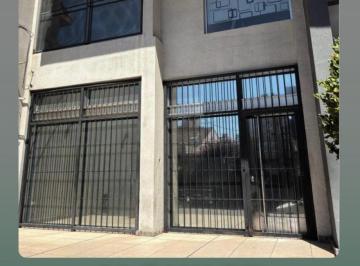 Local comercial · 120m² · 4 Ambientes · Local - Lanús Este