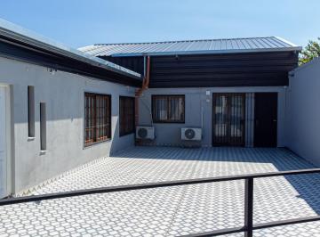 Oficina comercial · 110ha · Alquiler de Oficinas Amuebladas con Patio