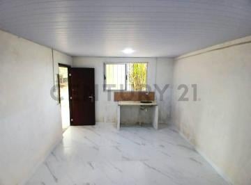 Casa · 150m² · 3 Ambientes · Venta/2 Dorm./terreno 512 M&sup2;/ Edificación 150 M&sup2;/apta Banco/arbolado.