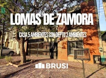 Casa · 190m² · 5 Ambientes · 2 Cocheras · Casa en Venta en Lomas de Zamora - 5 Ambientes - Mas Depto 2 Ambientes