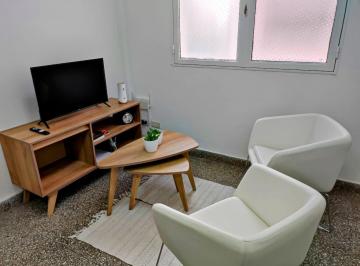 Departamento de 2 ambientes, Rosario · Cerca de Facultades, Peatonales y Gastrononomía