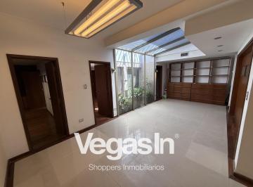 Oficina comercial · 110m² · 5 Ambientes · Estudio Profesional