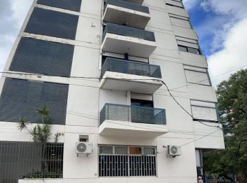 Departamento · 75m² · 8 Ambientes · Departamento en Cañanda y Laprida 3 Dorm, 2 Baños y Balcón