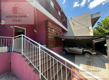 Casa · 205m² · 5 Ambientes · 1 Cochera · Casa en San Miguel