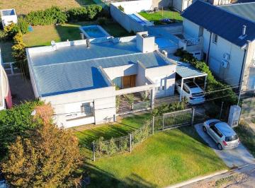 Casa de 5 ambientes, Bahía Blanca · Casa en Venta - Barrio Palos Verdes - Pasteur 3000