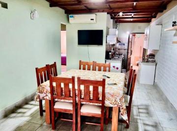 Casa de 3 ambientes, Necochea · Casa en Venta Amoblada en Necochea