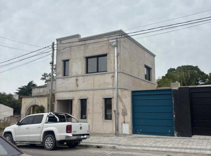 Departamento · 1m² · 4 Ambientes · 1 Cochera