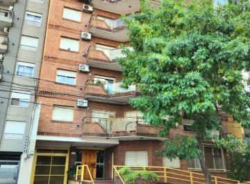 Departamento de 3 ambientes, Morón · Departamento 3 Ambientes en Venta en Moron