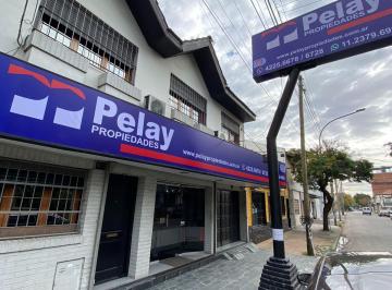 Bodega-Galpón , Lanús · En Venta Galpon o Deposito de Aprox 700 m 2 con Oficinas en Lanus o