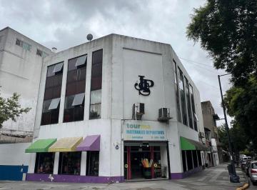 Oficina comercial de 5 ambientes, Villa Urquiza · Oficina Excelente Planta Sin Expensas!