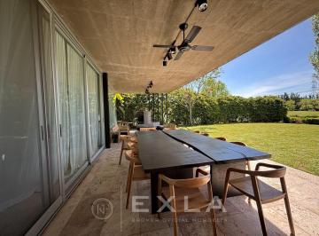 Casa · 10126m² · 5 Ambientes · 1 Cochera · Casa en Venta en El Golf, Nordelta, Tigre