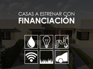 Casa · 96m² · 3 Ambientes · 1 Cochera · Casa a Estrenar en Colón