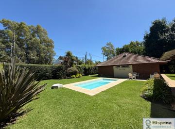 Casa · 158m² · 5 Ambientes · 1 Cochera · Impecable Casa en Venta con Pileta, en Barrio Cerrado Villa Los Horneros, del Viso, Pilar.