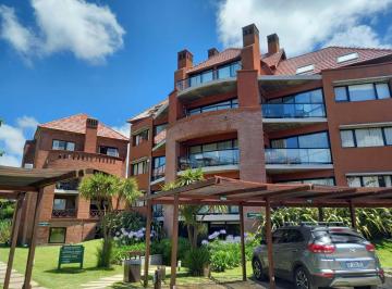 Departamento · 70m² · 2 Dormitorios · Venta Depto en Club Carilo Playa